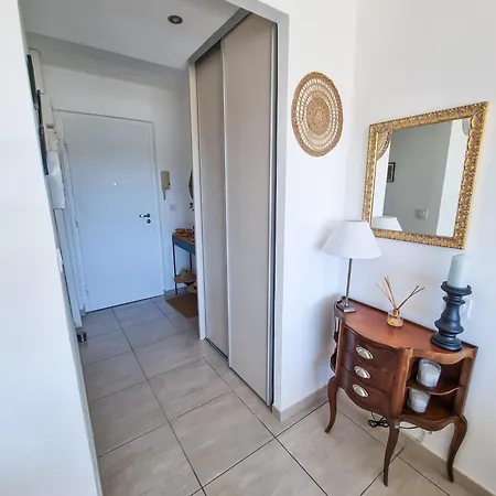 Les Iris T2 En Centre Appartement Le Lavandou